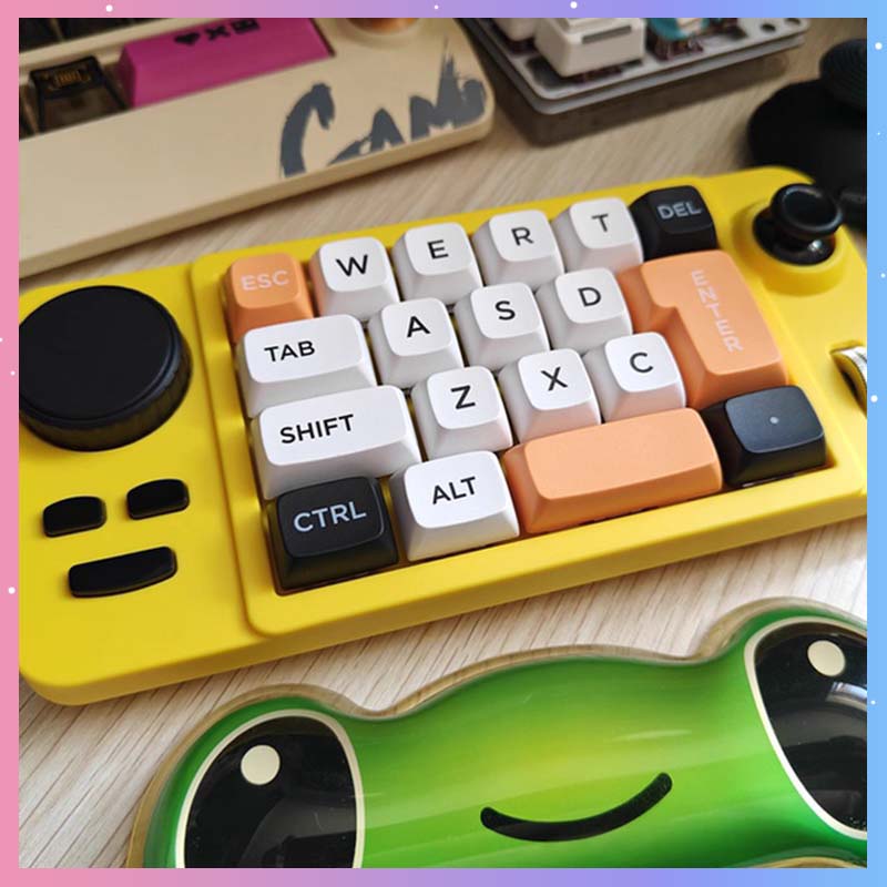 Gaming Keyboard 1 Hand - คีย์บอร์ดเกมมิ่งแบบมีสาย K811 19 ปุ่ม ไฟ RGB